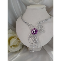 Collier tour de cou fleur nacre